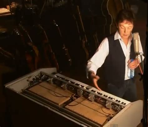 Paul McCartney Explains The Mellotron – Synthtopia