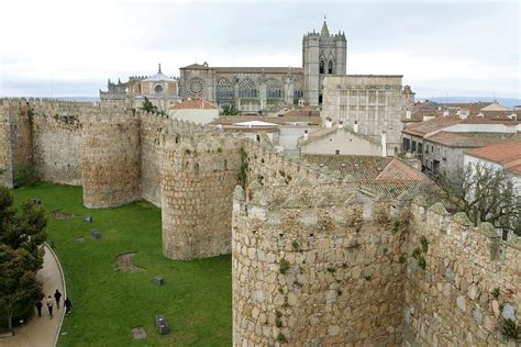 Medieval City Walls Photograph by Peter Menzel/science Photo Library ...