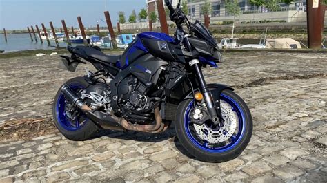 Yamaha MT-10 Exhaust Install - YouTube