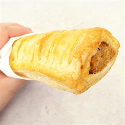 Vegan Sausage Rolls (Greggs Copycat) – Feast Glorious Feast