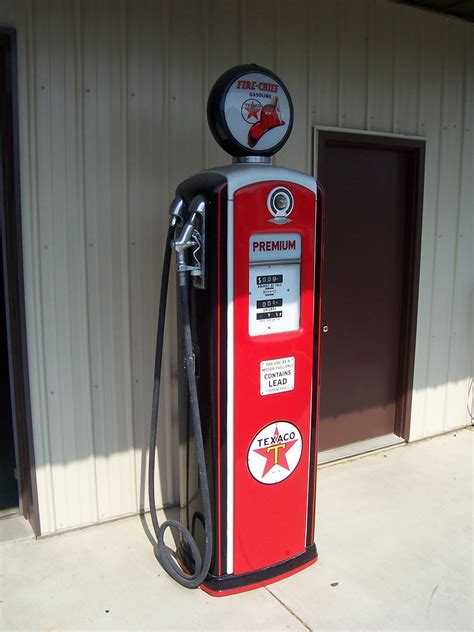 Vintage Texaco Gasoline Pump | An old Texaco gas pump in Hic… | Flickr