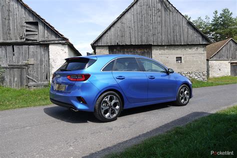 Kia Ceed review: The best family hatchback 2018?