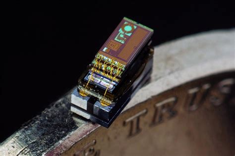 Meet The World's Smallest Computer: Michigan Micro Mote