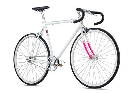 Fuji Feather 2019 - Specifications | Reviews | Shops