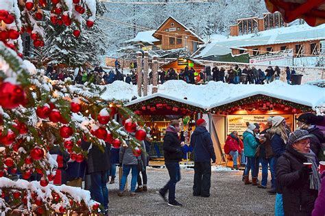 Triberg: Weihnachtszauber mit Millionen Lichtern - St. Georgen, Triberg ...