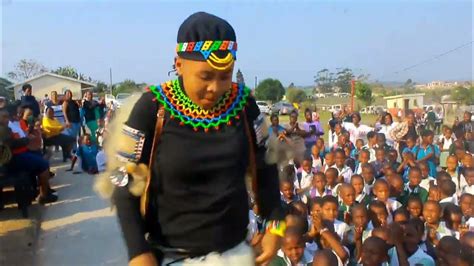 Ichwane lika Phuzekhemisi performance at Amahlongwa J.P school - YouTube