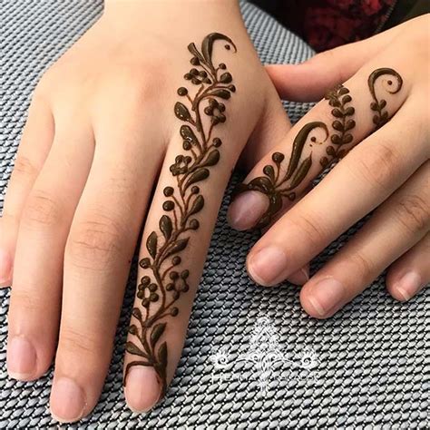 Tasmim Blog: Small Easy Simple Henna Designs For Beginners