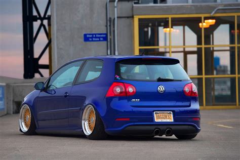 Blue VW Mk5 R32 on BBS Super RS rims | VW Golf Tuning