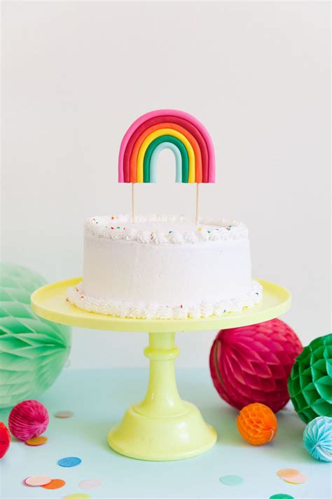 DIY RAINBOW CAKE TOPPER - Tell Love and Party