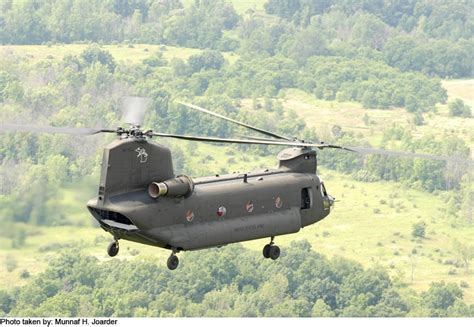 Boeing CH-47 Chinook - CombatAircraft.com