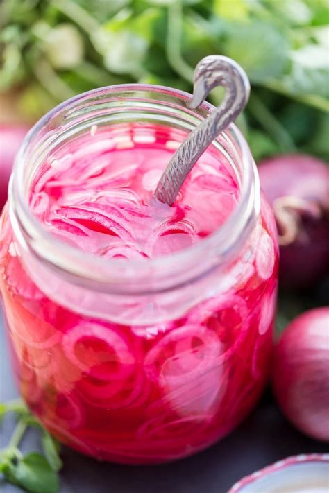 Swedish pickled red onion (picklad rödlök) • Electric Blue Food - Kitchen stories from abroad