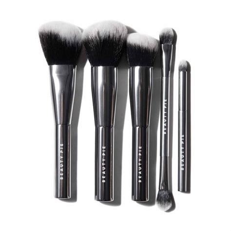 Pro Travel Makeup Brush Set | Beauty Pie | Travel makeup brushes, Makeup brushes, Makeup brush set