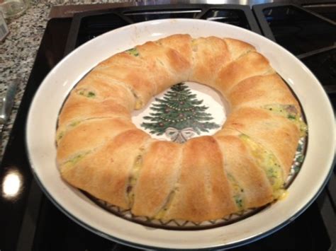 Chicken Crescent Wreath Recipe - Food.com