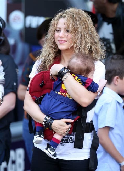 Shakira and Kids at Gerard Pique's Soccer Game April 2015 | POPSUGAR ...