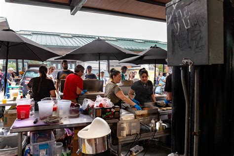 Lowertown St. Paul Saturday Farmers’ Market – Saint Paul Farmers' Market