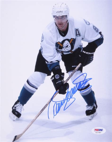 Teemu Selanne Signed Ducks 8x10 Photo (PSA COA) | Pristine Auction