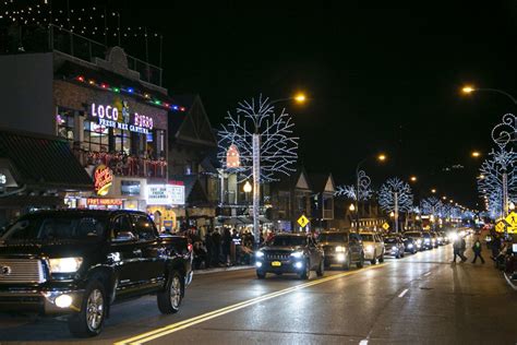 Christmas Lights Gatlinburg Tn 2020 2021 – Best Christmas Lights 2021