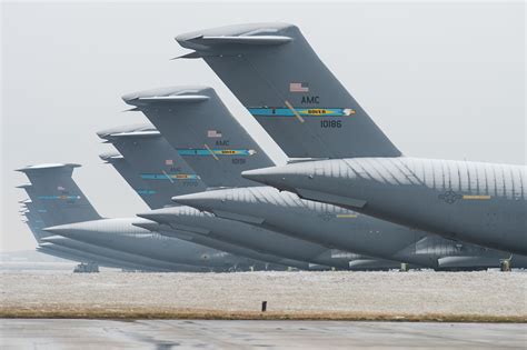 Just a trace: Dover AFB receives first snowfall of the season > Dover Air Force Base > News