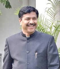 Pramod Mahajan - Wikipedia