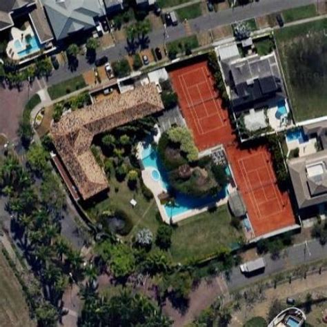 Ronaldinho's House in Rio de Janeiro, Brazil (Google Maps) (#3)