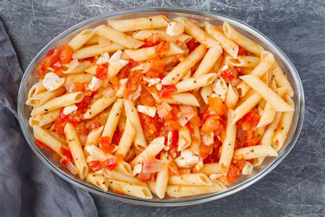 Easy Penne Pasta Bake With Tomatoes and Cheese Recipe