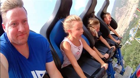 🎢HILARIOUS ROLLER COASTER REACTIONS!!!😂 - YouTube