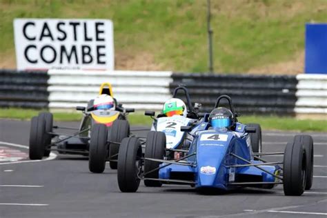 Castle Combe Circuit - Remembering Formula 1, Hosting Club Races - Your Ultimate Source for ...