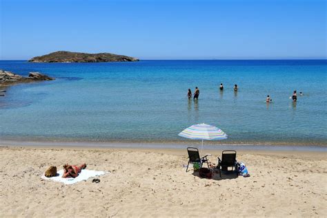 Best 30 Beaches in Syros, Greece | Greeka