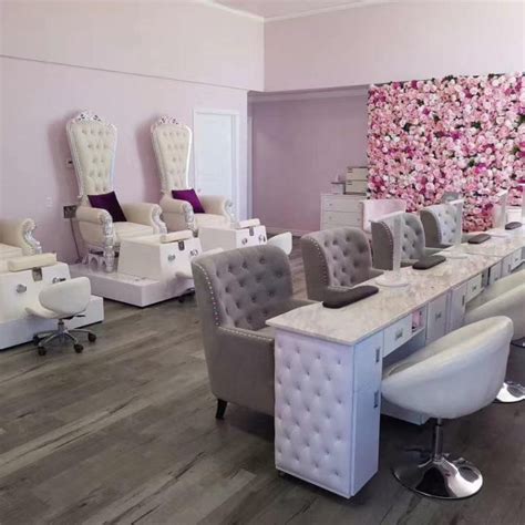 Arriba 98+ Imagen Como Decorar Un Salon De Manicure Y Pedicure El último