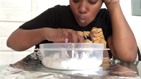 Cornstarch Chunks (Slightly Messy) - YouTube