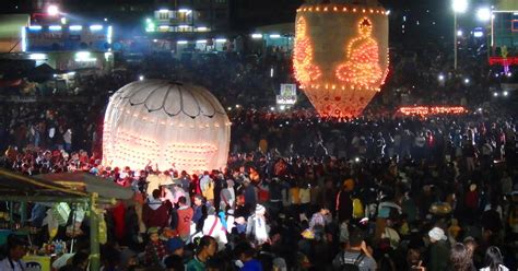 Taunggyi Tazaungdaing Festival or hot air balloon festival | MingalaGO ...