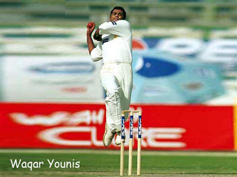 Waqar Younis Bowling Pictures ~ Sports Wallpapers Cricket wallpapers ...