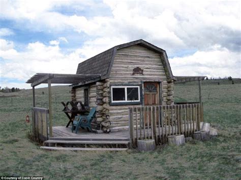 Tiny Colorado micro-cabin on sale for $66k | Daily Mail Online