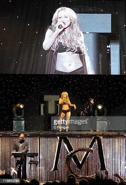 Mariah Carey And Busta Rhymes In Concert Photos and Premium High Res ...