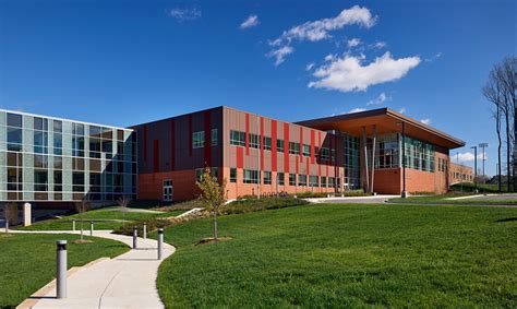 GWWO Architects | Projects | Crofton High School