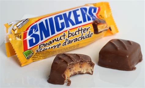 Review: Snickers Peanut Butter chocolate bar - NEAROF