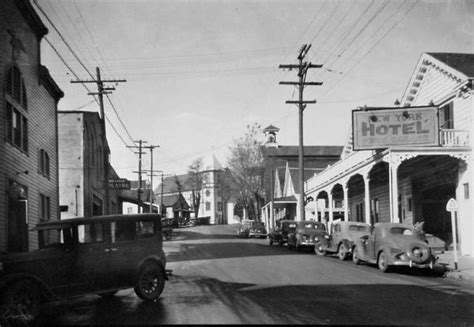 Nevada City's Windows on History in October - Nevada City California