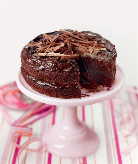 Mary Berry's very best chocolate and orange cake | Recipe | Orange cake ...