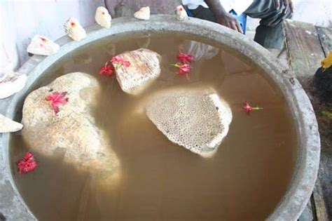 #Floating #Stones Mysterious-India | Hindu temple, Mysterious places, India