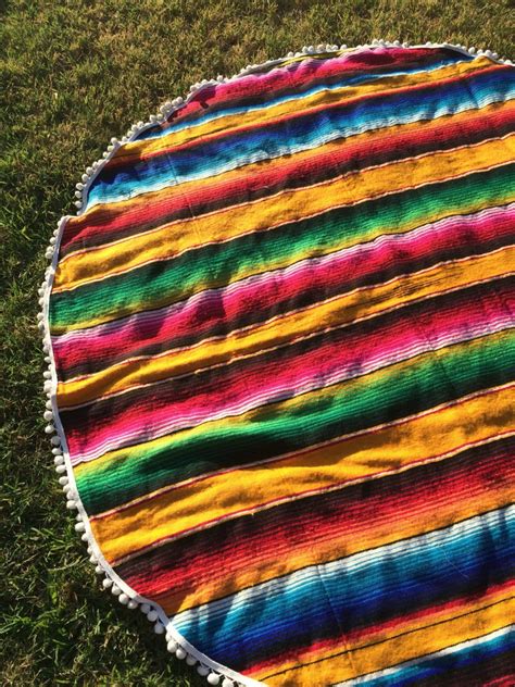 Round Blanket Colorful Mexican Serape Blanket With Pom Pom - Etsy