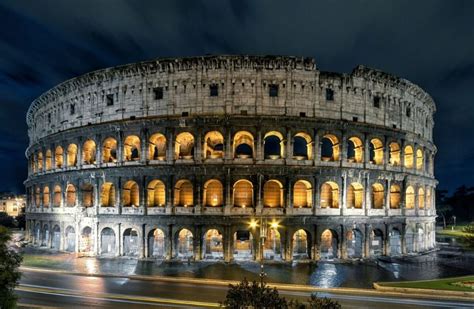 Colosseum at night: the gladiator's dream