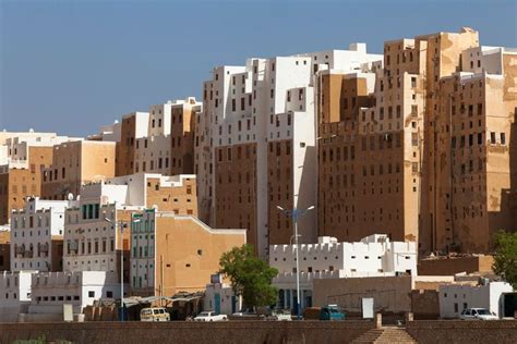 Shibam: Yemen's ancient 'Manhattan of the Desert' | Daily Sabah | Yemen, Skyscraper, World ...