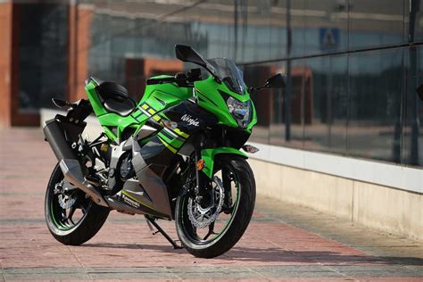 KAWASAKI NINJA 125 (2019-on) Review