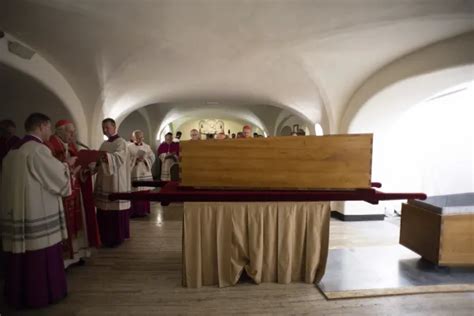 How to Visit the Tomb of Benedict XVI