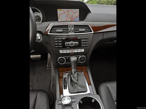 2012 Mercedes-Benz C350 - Interior | Caricos