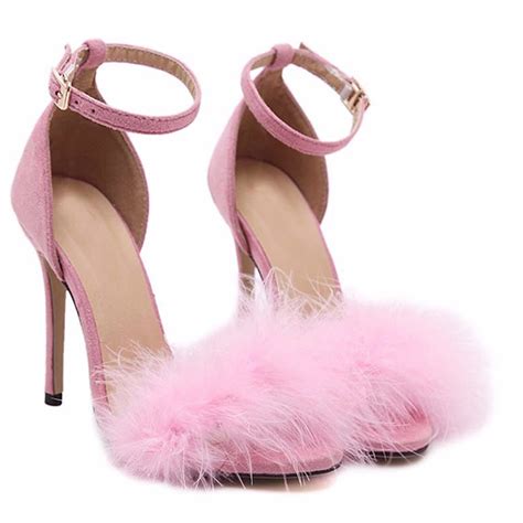 Pink Fluffy Lv Slippers | semashow.com