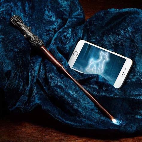 Harry Potter’s Light Painting Wand | Gadgetsin