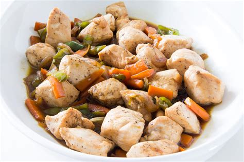 Pechuga de pollo con verduras - Deliciosi.com