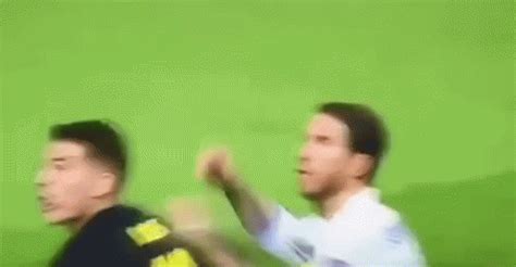 Elbow GIF - Elbow - Discover & Share GIFs