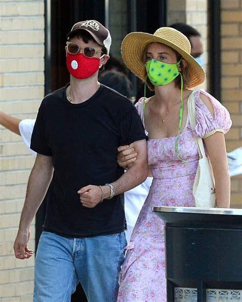 MAYA HAWKE and Tom Sturridge Wearing Masks Out in New York 08/02/2020 ...